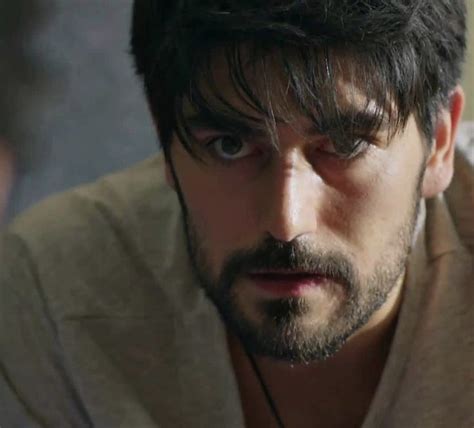 Aslan Aslanbey - hercai 😍 | Turkish actors, Gorgeous men, Turkish beauty