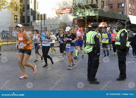 Police Look As Runners in Manhattan Participate in NYC Marathon Editorial Image - Image of ...