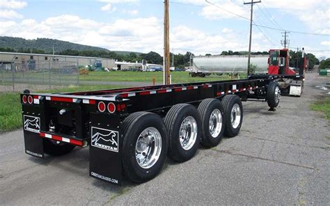 Cheetah Chassis 40' LIGHTWEIGHT GOOSENECK 5-AXLE CHASSIS - Bergey's ...