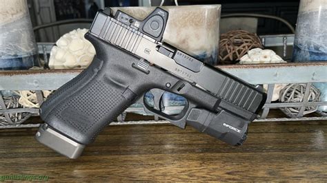 Gunlistings.org - Pistols Gen 5 Glock 19 Mos/w Trijicon Red Dot