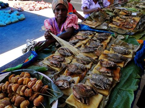 12 "Must Have" Tips for Shopping in Vanuatu Food Markets