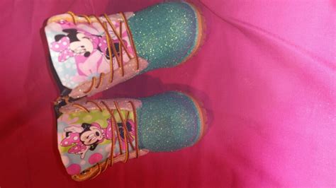 Children Minnie Mouse inspired Glittered Boots » Petagadget