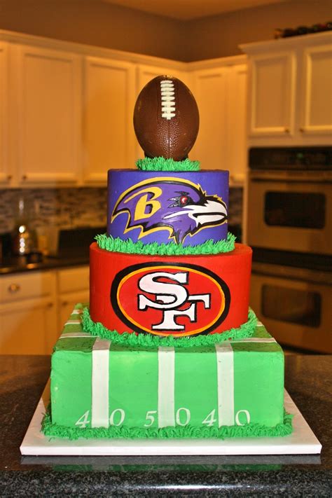 Super Bowl 2013 Ravens And 49Ers Cake - CakeCentral.com