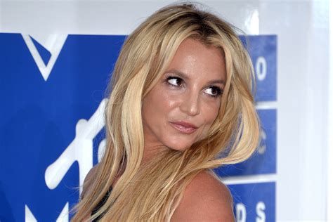 What Is #FreeBritney? Understanding Fan-led Britney Spears Movement - Rolling Stone