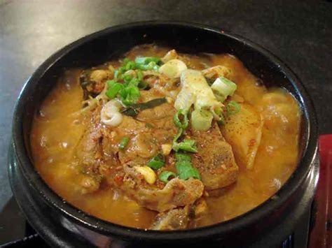 Pork bone soup (Gamjatang) recipe - Maangchi.com