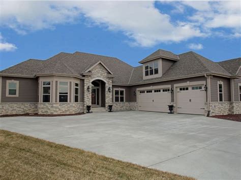 Muskego Real Estate - Muskego WI Homes For Sale | Zillow