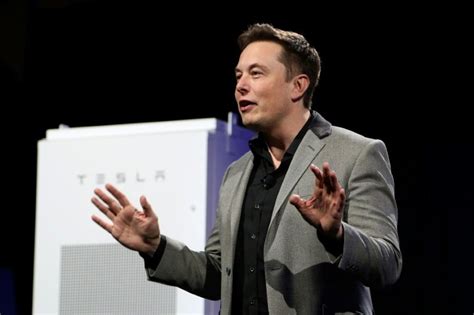 Tesla, Australia to turn 50,000 homes into power generators