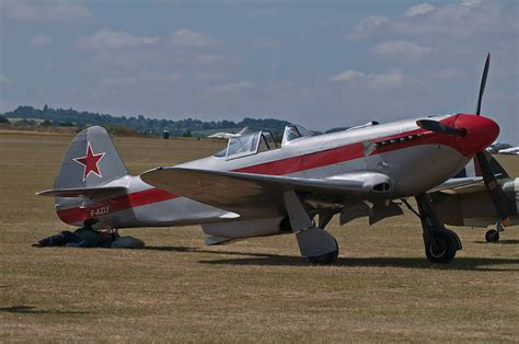 Yakovlev Yak-3 | Warbirdsflying.com