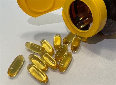 Do Omega-3 Supplements Help Your Eyes? – Insight into Low Vision