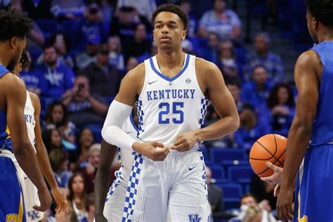 Kentucky Wildcats Basketball: Expert predictions include UK in Final ...