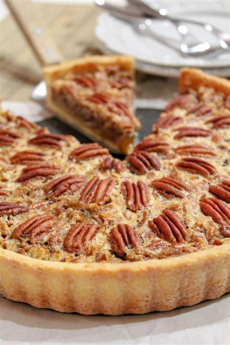 Pecan Tart - Recipes Inspired by Mom