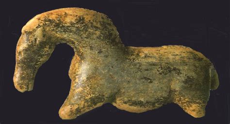 Carving of Horse, ivory, Vogelherd Cave, Germany, ca. 33,000 BCE. | Stone age art, Paleolithic ...