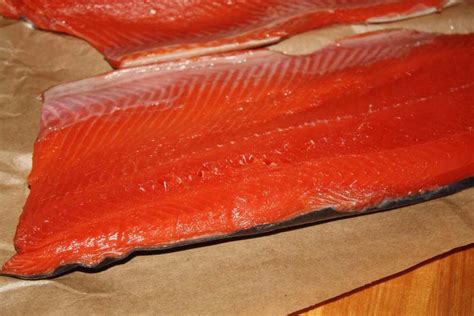 Making Cold Smoked Salmon That's Perfect For Sunday Brunch!