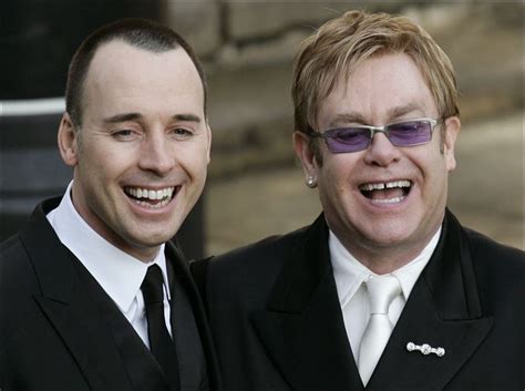 Elton John to have 'quiet' wedding with partner - Toledo Blade