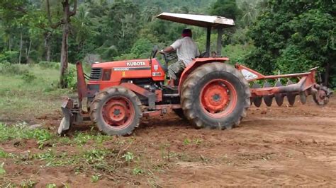 คู โบต้า / KUBOTA M5000 Tractor , Koh Samui Thailand - YouTube