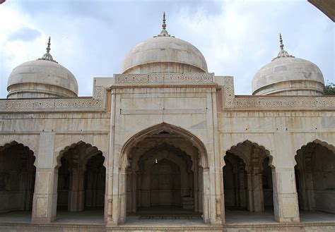 Moti Masjid - Lahore