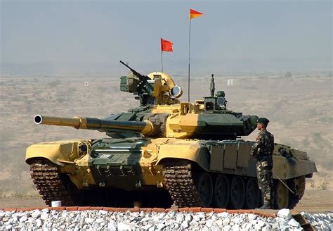 File:Indian Army T-90.jpg - Wikimedia Commons