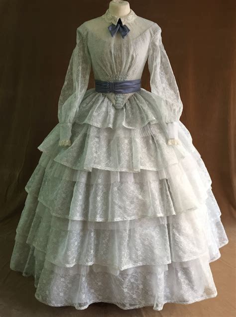 Robe victorienne des années 1850 | Etsy