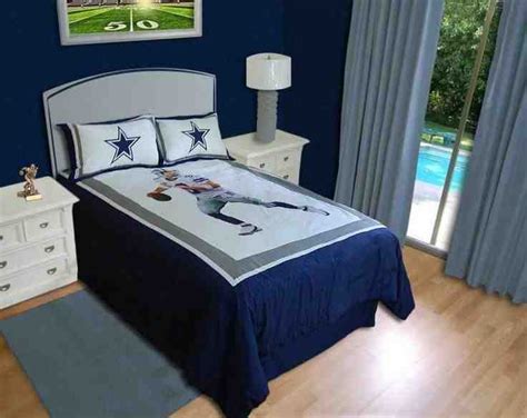 Dallas Cowboys Room Decor Dallas Cowboys Room, Dallas Cowboys Tony Romo, Cowboy Bedroom, King ...