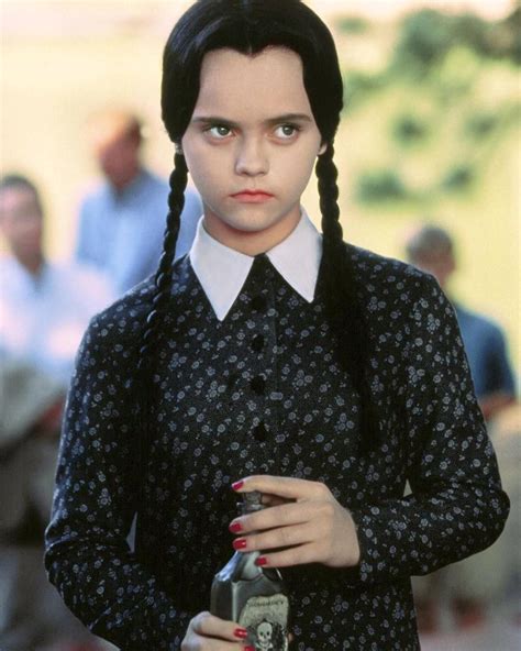 Christina Ricci as Wednesday Addams in ‘Addams Family Values’, November 1993 | Família addams ...