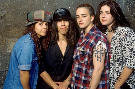 4 Non Blondes' 'What's Up' Music Video Passes One Billion YouTube Views