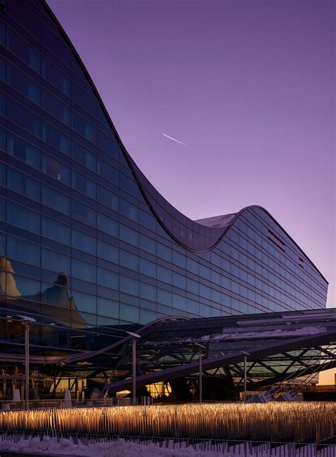 14 Airport Hotels for the Design-Savvy Traveler Photos | Architectural Digest