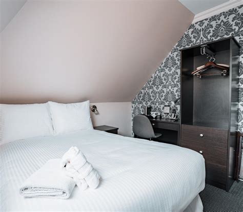 Rooms – Hotel de Paris