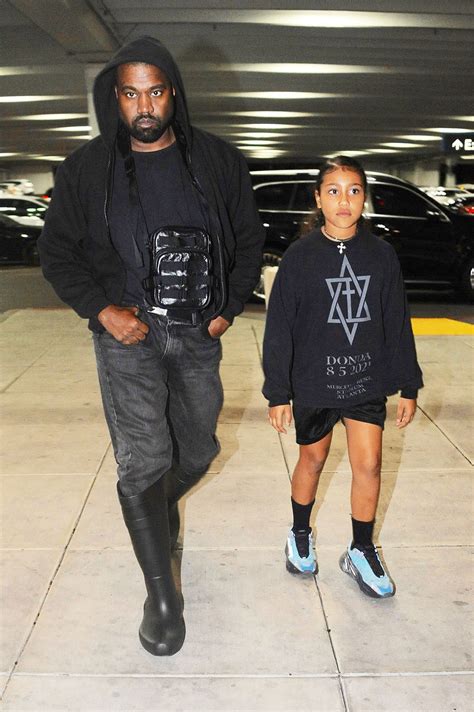 North West Joins Kanye & Bianca Censori For Dinner Date – Hollywood Life