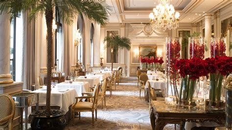 The most amazing luxury restaurants in Paris | Bar Furniture