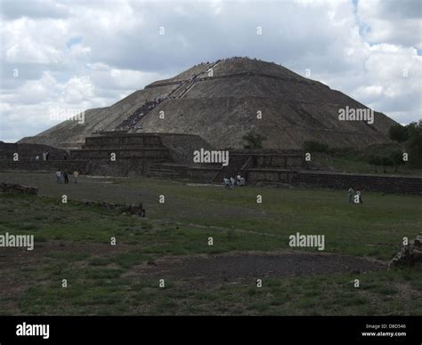 Pyramid of the Sun (1 Stock Photo - Alamy