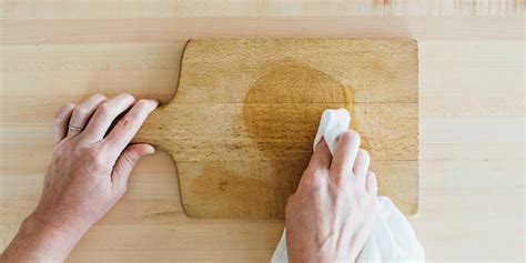 Animated GIF: Cutting Boards - Wood Board Care - Dish Works