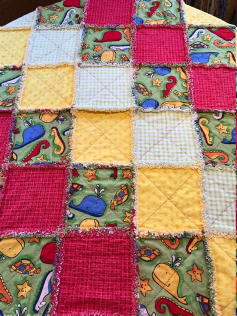 GramsQuiltShoppe | Etsy quilts, Diy quilt, Quilts