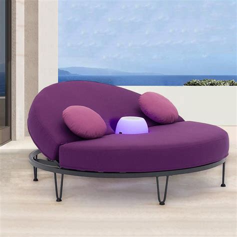 Patio Daybed Round Outdoor Daybed Convertible with Bluetooth Speaker LED and Pillow-Wehomz – WEHOMZ