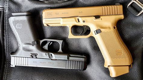 Glock 19X: comparação e dica de coldres. G19X vs G19 MOS gen5 FS. Cal. 9mm, 19+1 tiros, cano 4 ...