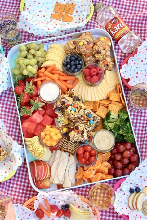 Picnic Food Ideas For Kids: Easy Picnic Recipes - Bright Star Kids