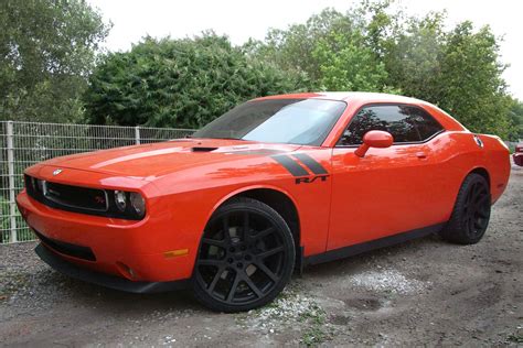 Dodge Challenger Image: Dodge Challenger Black Rims