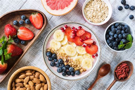 Healthy Breakfasts from 8 Plant-Based Experts & Doctors