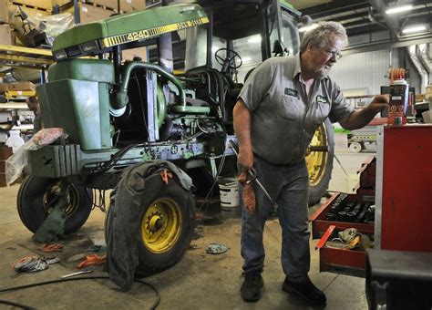 Minn. farm equipment repair tax faces wide disdain | Minnesota Public Radio News