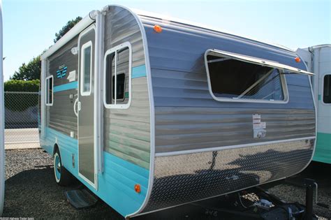 10 Coolest Small Campers On The Market Today - RV Lifestyle News, Tips, Tricks and More from RVUSA!