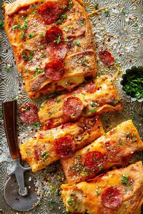 Pizza Stromboli Sliced Salami, Cheesy Recipes, Real Food Recipes, Yummy Recipes, Yummy Food ...