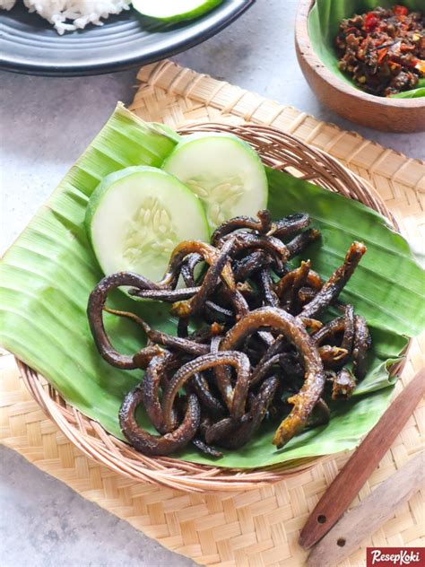 Belut Goreng Simpel Gurih dan Renyah - Resep | ResepKoki