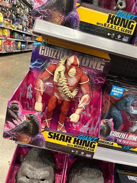 Godzilla x Kong toys offer spoilers and better look at Skar King and ...