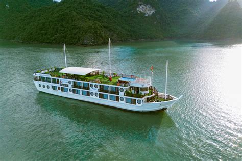 Calypso Cruise Lan Ha Bay 3 Days Itinerary - Vietnam