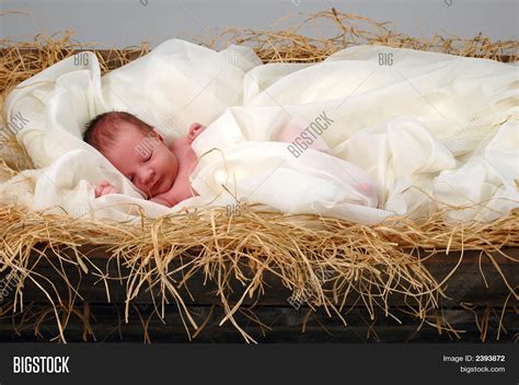 Baby Jesus Manger Image & Photo (Free Trial) | Bigstock