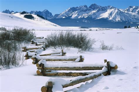 Sawtooth Mountainsin winter, Idaho - Alan Majchrowicz Photography