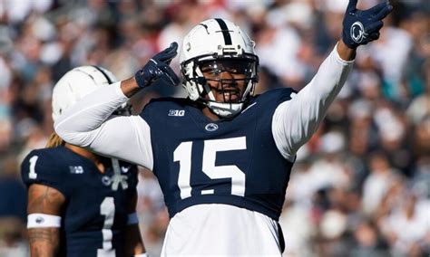 Penn State Favored to Win Peach Bowl Against Ole Miss, Despite Star DE ...