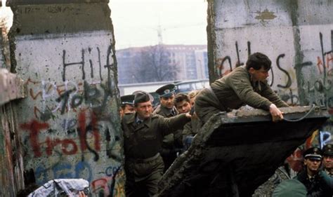 Berlin Wall: The incredible story of a plot to dig a tunnel to freedom ...