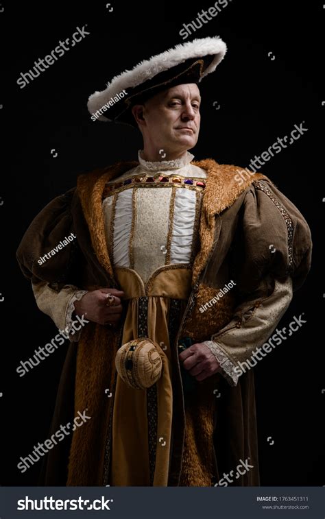 232,902 Historical costumes Images, Stock Photos & Vectors | Shutterstock