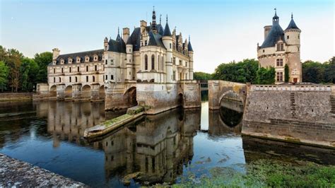 Chenonceau Castle wallpaper - backiee