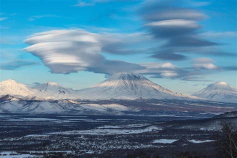 Lenticular Clouds Photos, Download The BEST Free Lenticular Clouds ...